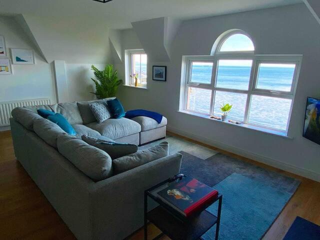 Sound Of The Sea - Penthouse In Portrush Lejlighed Eksteriør billede