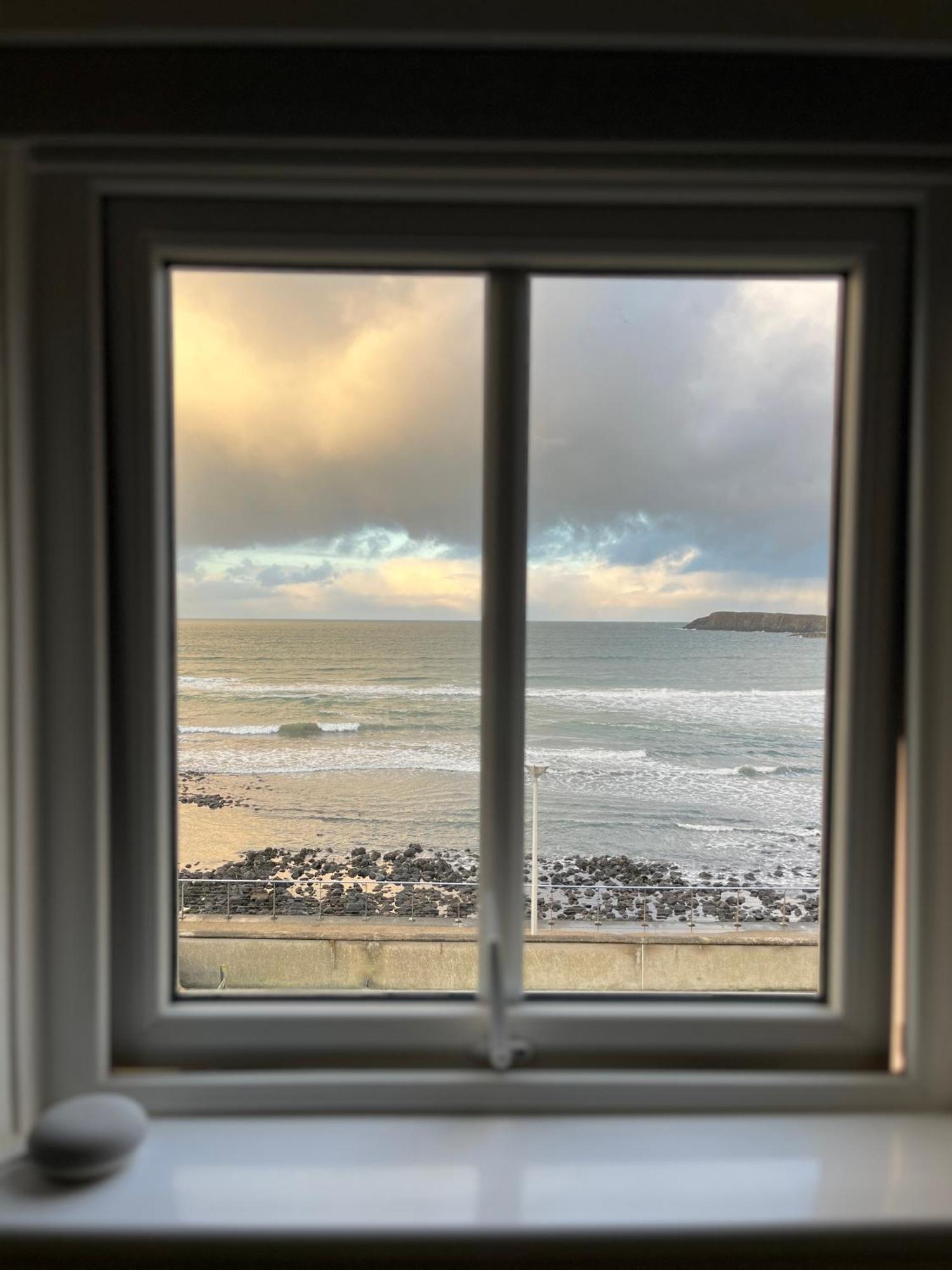 Sound Of The Sea - Penthouse In Portrush Lejlighed Eksteriør billede
